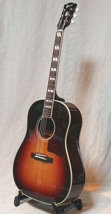 35 Gibson Southern Jumbo 1950's Tri-Burst | AcogiLabo